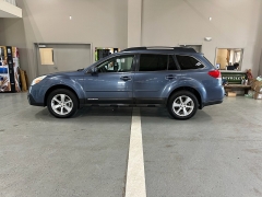 Used 2013 Subaru Outback 4dr Wgn H4 Auto 2.5i Premium at J's Auto near Manchester, IA