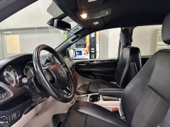 Used 2019 Dodge Grand Caravan 4d Wagon SXT at J's Auto near Manchester, IA