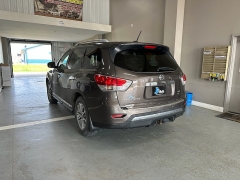 Used 2015 Nissan Pathfinder 4d SUV 4WD SL at J's Auto near Manchester, IA