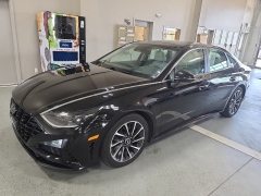 Used 2022  Hyundai Sonata Limited 1&period;6T at J's Auto near Manchester&comma; IA