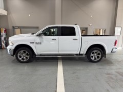  2018 Ram 1500 4WD Crew Cab Laramie at J's Auto near Manchester&comma; IA