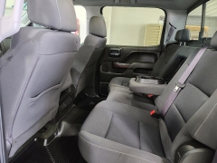 Used 2017  GMC Sierra 1500 4WD Crew Cab 143&period;5" SLE at J's Auto near Manchester&comma; IA