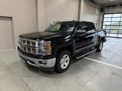 Used 2015  Chevrolet Silverado 1500 4WD Crew Cab 143&period;5" LTZ w&sol;2LZ at J's Auto near Manchester&comma; IA