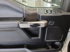 Used 2020  Ford Super Duty F-350 SRW LARIAT 4WD Crew Cab 6.75' Box at J's Auto near Manchester, IA