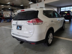 Used 2015  Nissan Rogue 4d SUV FWD SV at J's Auto near Manchester, IA