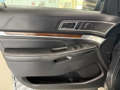 Used 2016  Ford Explorer 4d SUV FWD Limited at J's Auto near Manchester&comma; IA