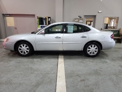  2005 Buick LaCrosse 4d Sedan CX at J's Auto near Manchester&comma; IA