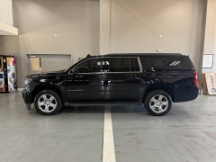 Used 2016  Chevrolet Suburban 4d SUV 4WD LT at J's Auto near Manchester&comma; IA