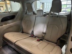 Used 2017 Chrysler Pacifica 4d Wagon Touring-L Plus at J's Auto near Manchester, IA