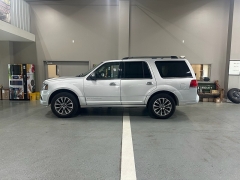 Used 2016 Lincoln Navigator 4d SUV 4WD Select at J's Auto near Manchester, IA