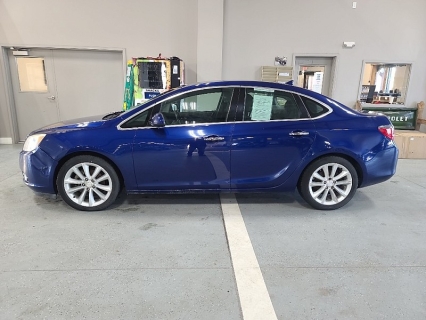 2013 Buick Verano 1SL's photo