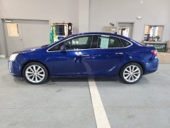  2013 Buick Verano 4d Sedan Leather at J's Auto near Manchester&comma; IA