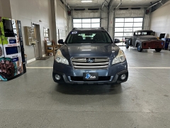 Used 2013 Subaru Outback 4dr Wgn H4 Auto 2.5i Premium at J's Auto near Manchester, IA