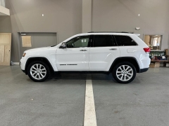 Used 2017 Jeep Grand Cherokee 4d SUV 4WD Limited at J's Auto near Manchester, IA