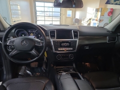 Used 2014  Mercedes-Benz M-Class 4d SUV ML350 4matic at J's Auto near Manchester&comma; IA