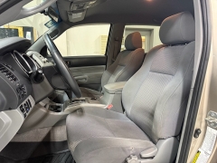 Used 2007  Toyota Tacoma 4WD Double 128 V6 &lpar;Natl&rpar; at J's Auto near Manchester&comma; IA