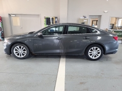 2016 Chevrolet Malibu 4d Sedan LT w&sol;1LT at J's Auto near Manchester&comma; IA