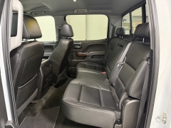 Used 2018  GMC Sierra 1500 4WD Crew Cab 143&period;5" SLT at J's Auto near Manchester&comma; IA