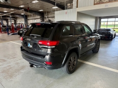 Used 2016  Jeep Grand Cherokee 4WD 4dr 75th Anniversary at J's Auto near Manchester&comma; IA