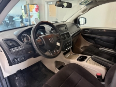 Used 2014  Dodge Grand Caravan 4dr Wgn SXT at J's Auto near Manchester&comma; IA