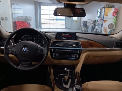 Used 2018  BMW 3 Series 320i xDrive Sedan at J's Auto near Manchester&comma; IA