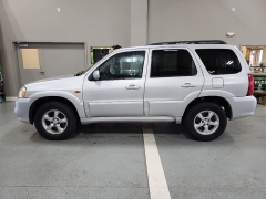  2005 Mazda Tribute 4d SUV 4WD s at J's Auto near Manchester, IA