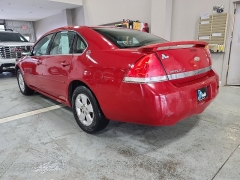 Used 2008  Chevrolet Impala 4d Sedan LT at J's Auto near Manchester&comma; IA