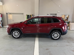 Used 2020  Jeep Cherokee Latitude FWD at J's Auto near Manchester&comma; IA