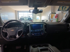 Used 2017  Chevrolet Silverado 1500 4WD Crew Cab 143&period;5" LT w&sol;1LT at J's Auto near Manchester&comma; IA