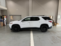  2019 Chevrolet Traverse 4d SUV AWD LT Cloth w&sol;1LT at J's Auto near Manchester&comma; IA