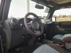 Used 2015  Jeep Wrangler Unlimited 4WD 4dr Sport at J's Auto near Manchester&comma; IA