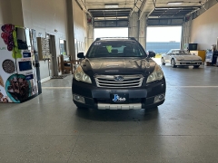 Used 2011 Subaru Outback 4d SUV i Limited Moonroof at J's Auto near Manchester, IA