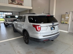 Used 2019  Ford Explorer 4d SUV FWD XLT Ecoboost at J's Auto near Manchester&comma; IA