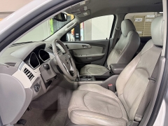 Used 2010 Chevrolet Traverse 4d SUV AWD LT2 at J's Auto near Manchester, IA