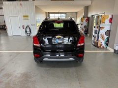 Used 2020  Chevrolet Trax 4d SUV AWD LT at J's Auto near Manchester&comma; IA