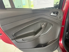 Used 2015  Ford Escape 4d SUV FWD Titanium at J's Auto near Manchester&comma; IA