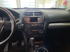 Used 2018  Ford Explorer XLT FWD at J's Auto near Manchester&comma; IA