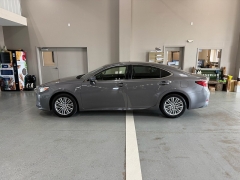Used 2015  Lexus ES 350 4dr Sdn at J's Auto near Manchester&comma; IA