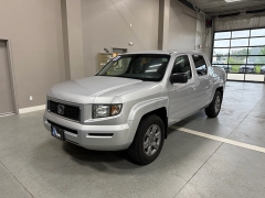 Used 2008  Honda Ridgeline Crew Cab RTX at J's Auto near Manchester&comma; IA