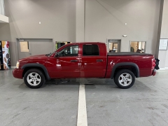 Used 2007 Dodge Dakota 4WD Quad Cab SLT at J's Auto near Manchester, IA