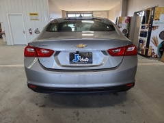 Used 2024  Chevrolet Malibu 4dr Sdn 1LT at J's Auto near Manchester&comma; IA