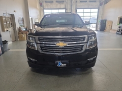Used 2015  Chevrolet Suburban 4d SUV 4WD LTZ at J's Auto near Manchester&comma; IA