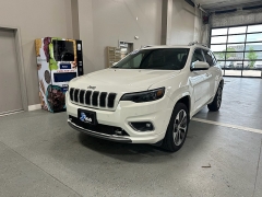 Used 2019 Jeep Cherokee 4d SUV 4WD Overland 2.0L Turbo at J's Auto near Manchester, IA