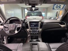 Used 2020  GMC Yukon 4d SUV 4WD SLE at J's Auto near Manchester&comma; IA
