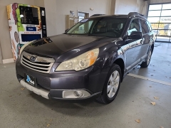 Used 2011  Subaru Outback 4d SUV R Limited Moonroof/Nav at J's Auto near Manchester, IA