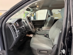 Used 2016  Ram 1500 4WD Crew Cab 140&period;5" Express at J's Auto near Manchester&comma; IA