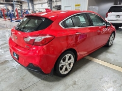 Used 2017  Chevrolet Cruze 4d Hatchback Premier at J's Auto near Manchester&comma; IA