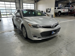 Used 2013 Toyota Avalon 4d Sedan XLE at J's Auto near Manchester, IA