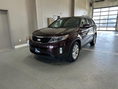 Used 2014 Kia Sorento 4d SUV AWD EX V6 at J's Auto near Manchester, IA