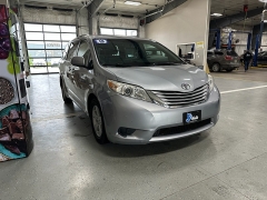 Used 2015 Toyota Sienna 5dr Van LE FWD (Natl) at J's Auto near Manchester, IA